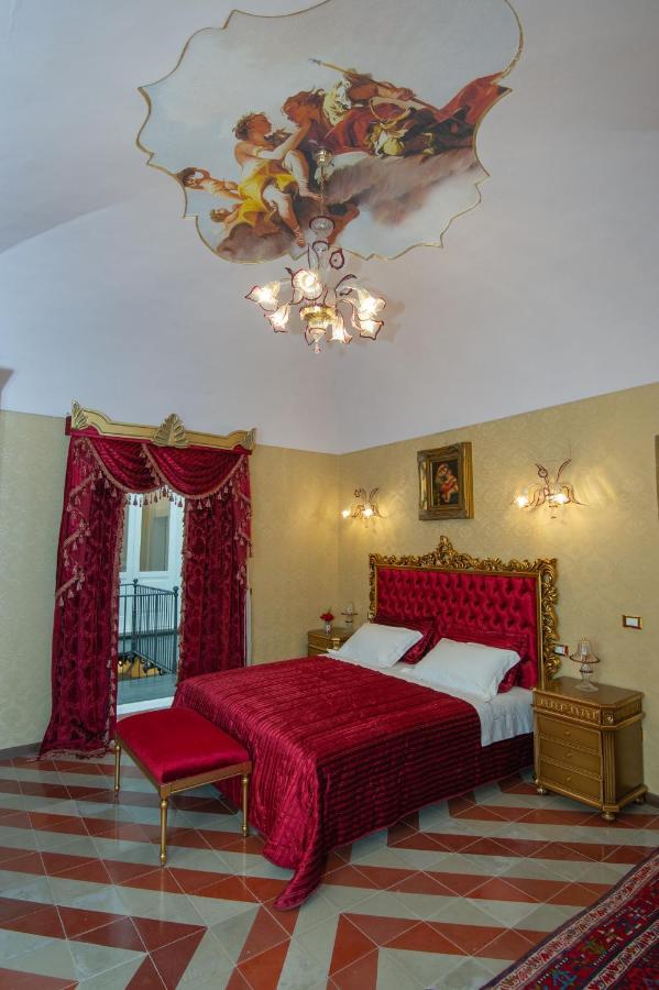Palazzo Tilli Casoli  Eksteriør billede